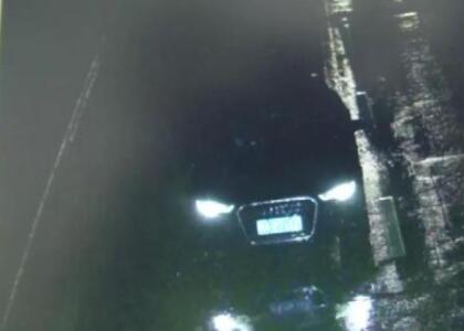 奇葩！西安男子1副假車牌套7輛車，竟是為了省停車費(fèi)！